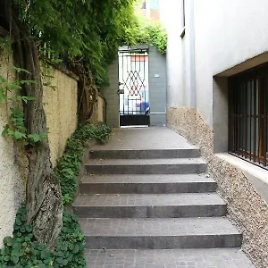 Gambara Guests House Italia